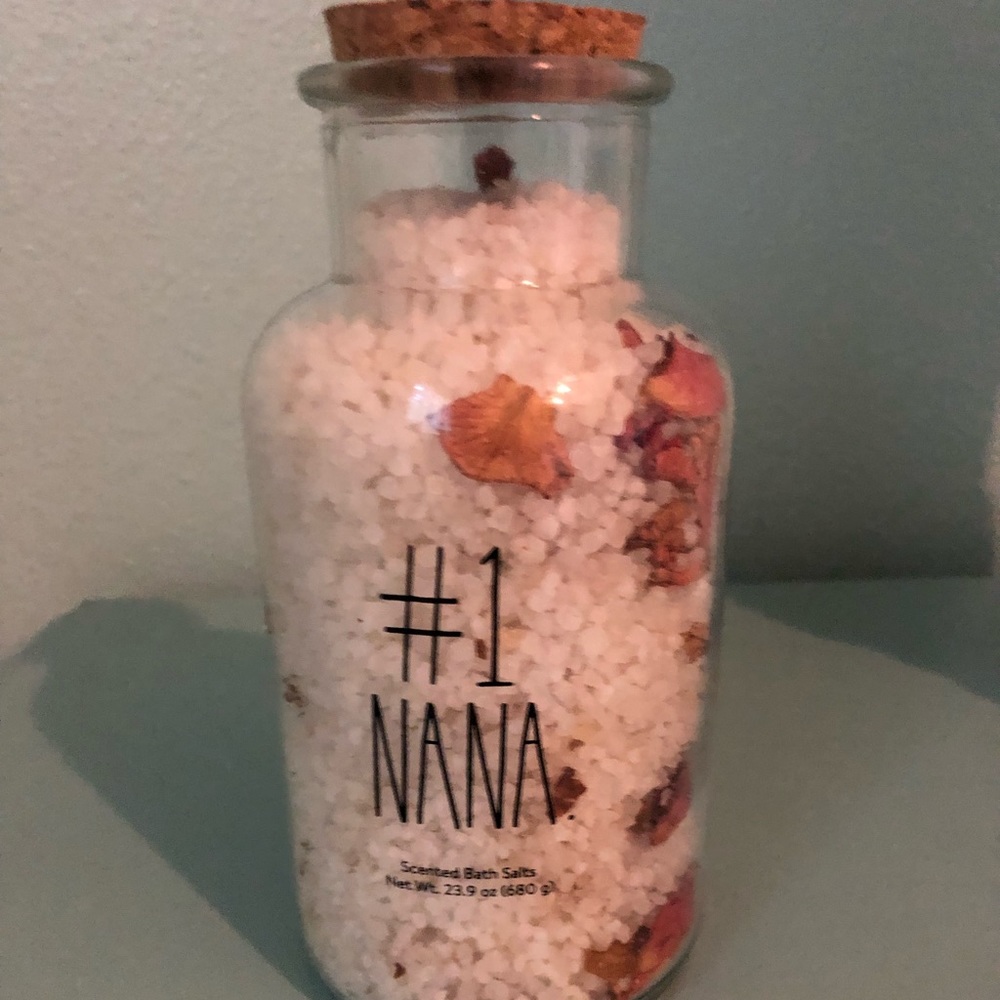 Rae Dunn Floral Scented Bath Salts Jar “#1 NANA”. 
NEW!